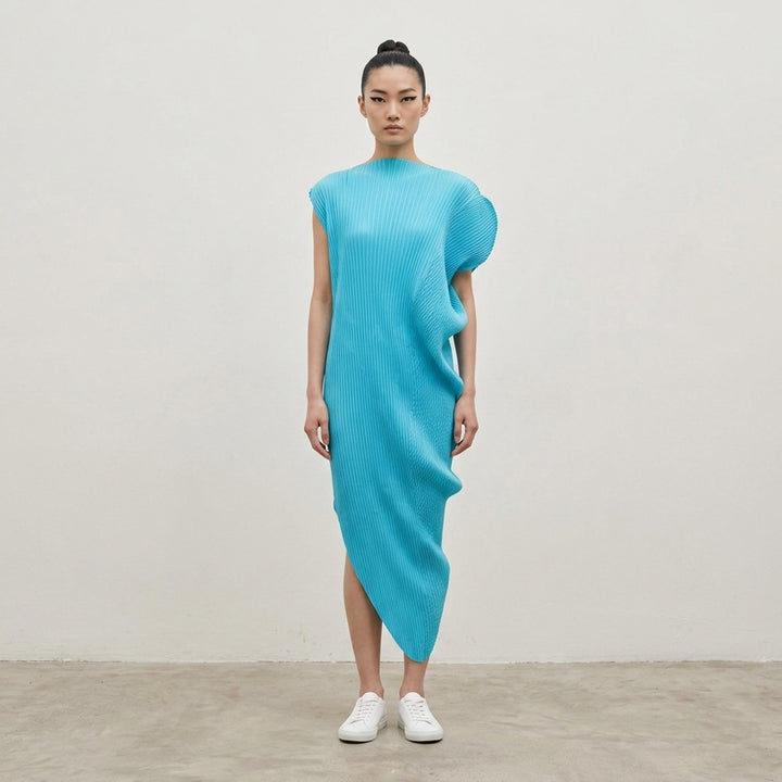 Leaf Pleats | Issey Miyake | Club21 - lifestyle