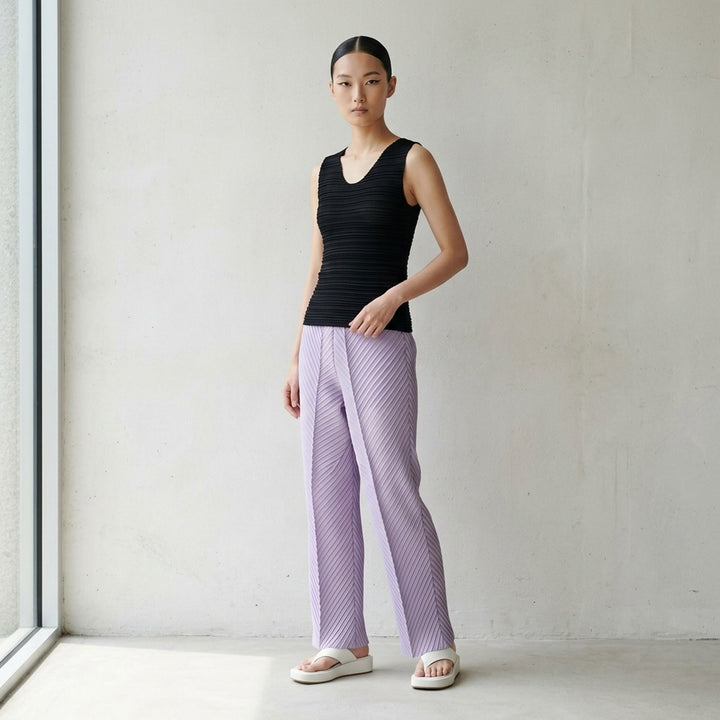 Pleated Sleeveless Top | ISSEY MIYAKE | Club21 - lifestyle