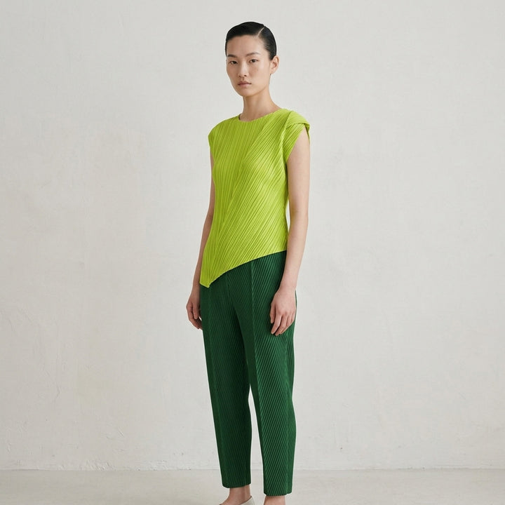 Rhombus Pleats | Issey Miyake | Club21 - lifestyle