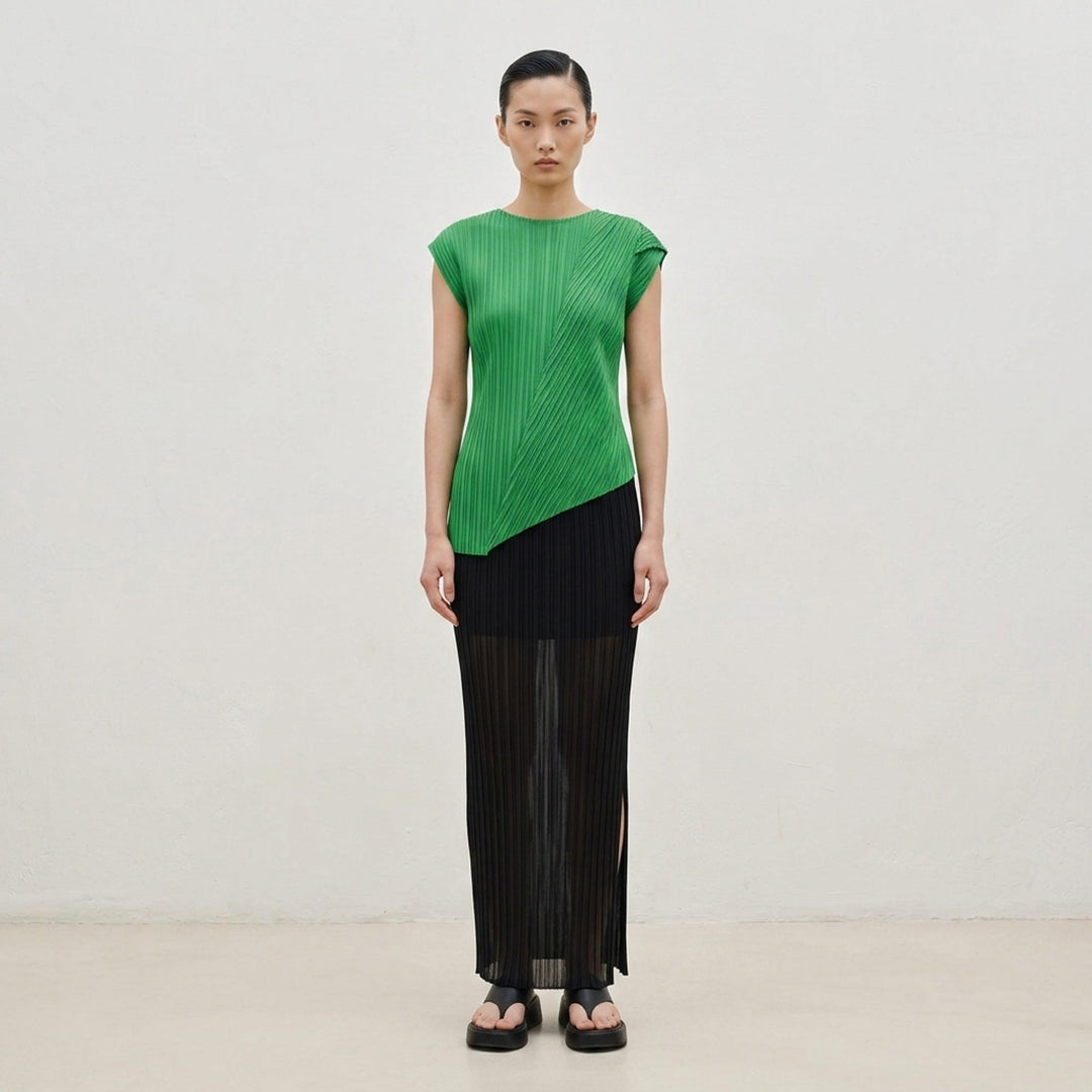 Sheer Slit Pleated Skirt | Issey Miyake | Club21 - lifestyle