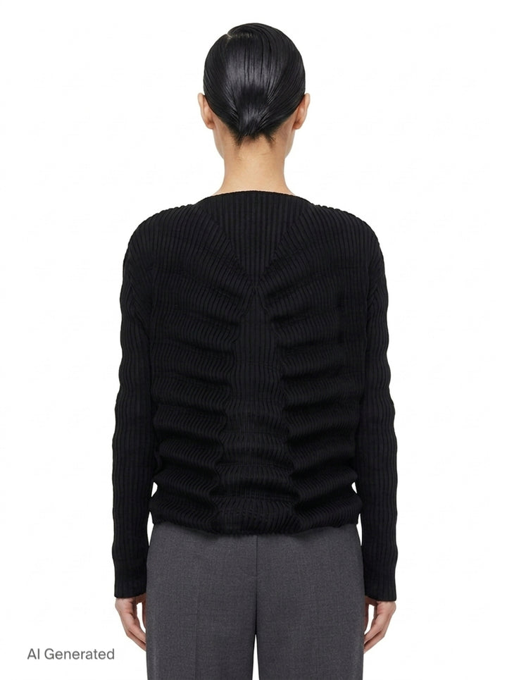 Spring Pleats | Issey Miyake | Club21 - back