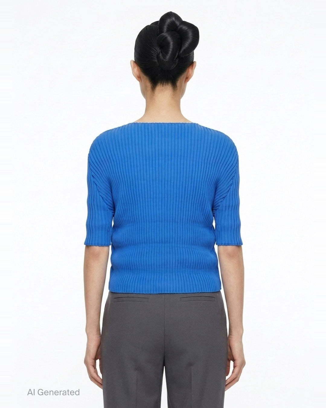 Spring Pleats | Issey Miyake | Club21 - back
