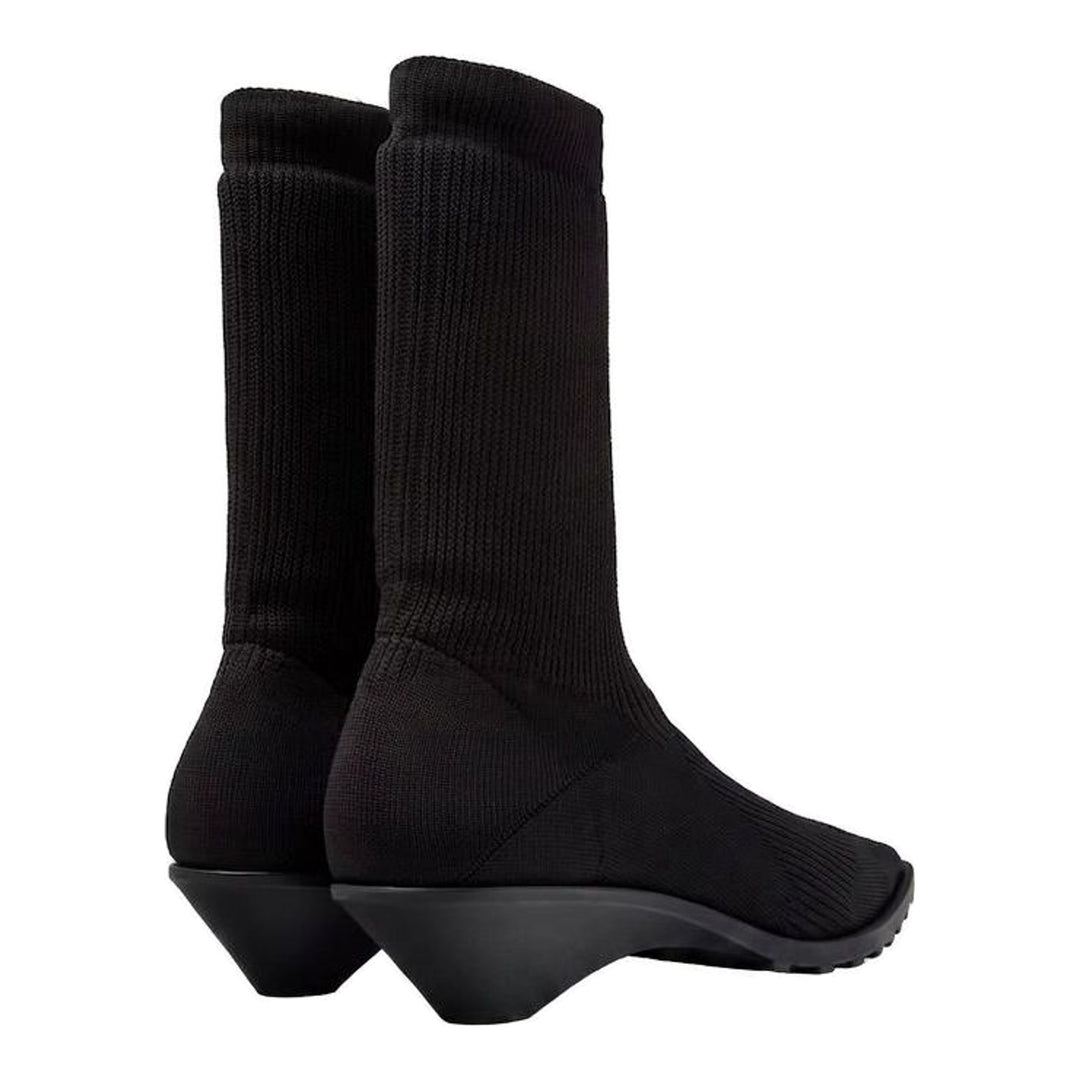 Anna Sock Boot | Issey Miyake x Camper | Club21 - packshot