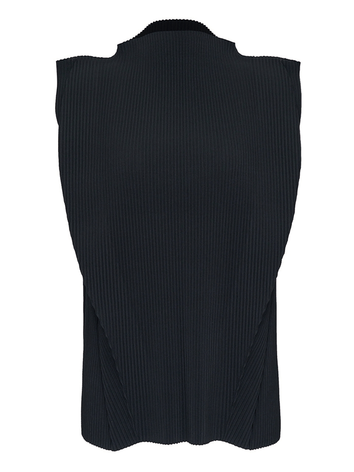 me-ISSEY-MIYAKE-CURVE-PLEATS-Top-Black-1