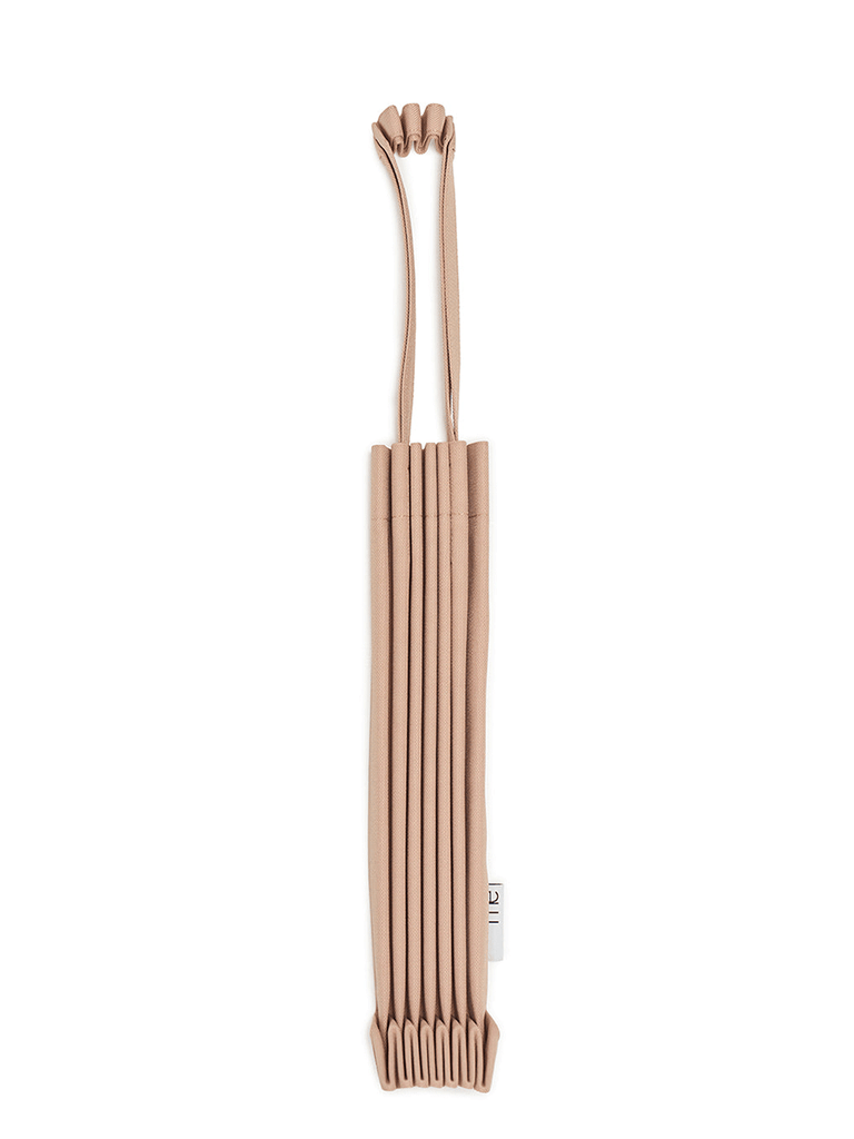 Me issey miyake trunk 2025 pleats bag
