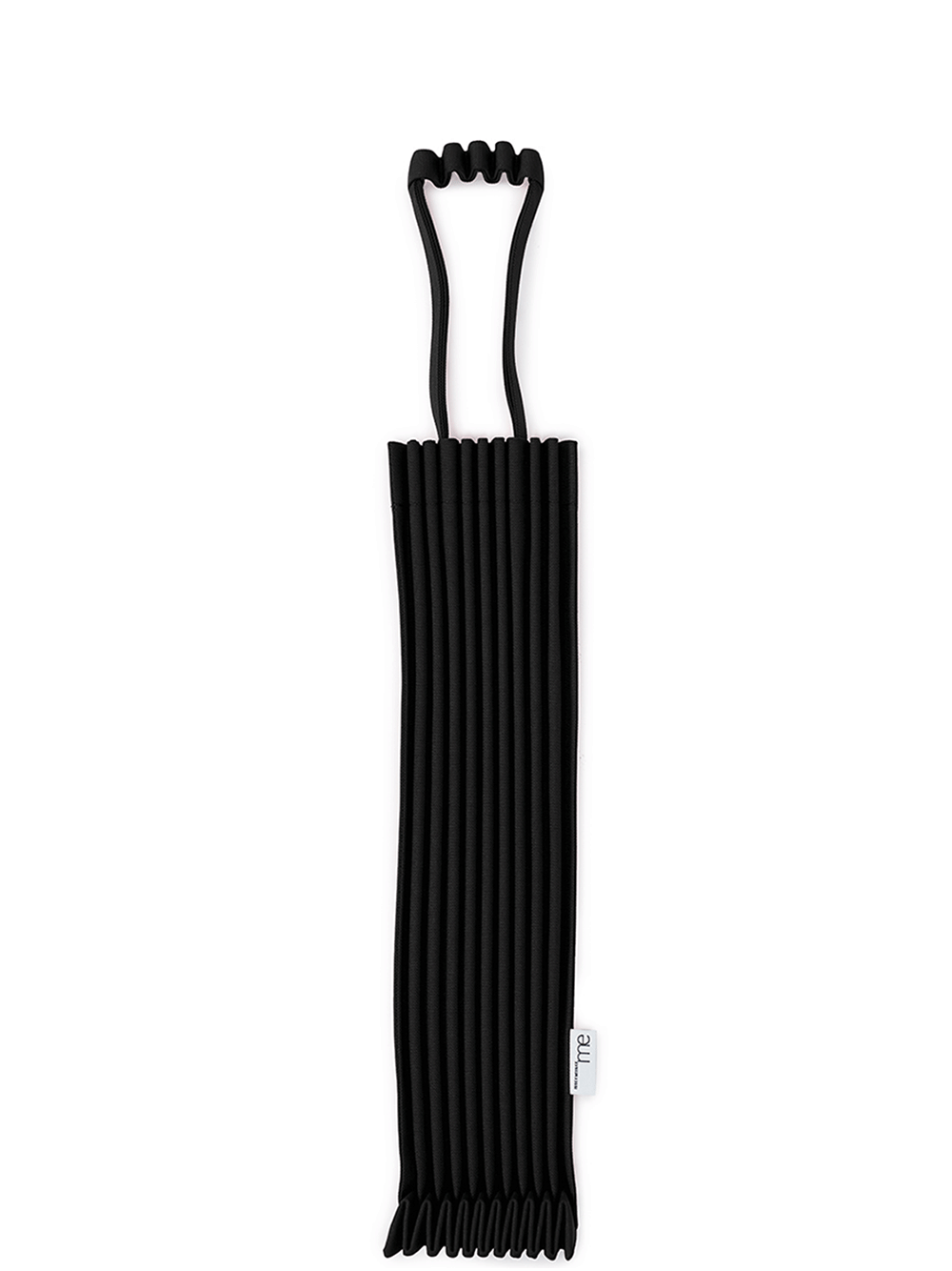 me-ISSEY-MIYAKE-Trunk-Pleats-Bag-12-Black_1