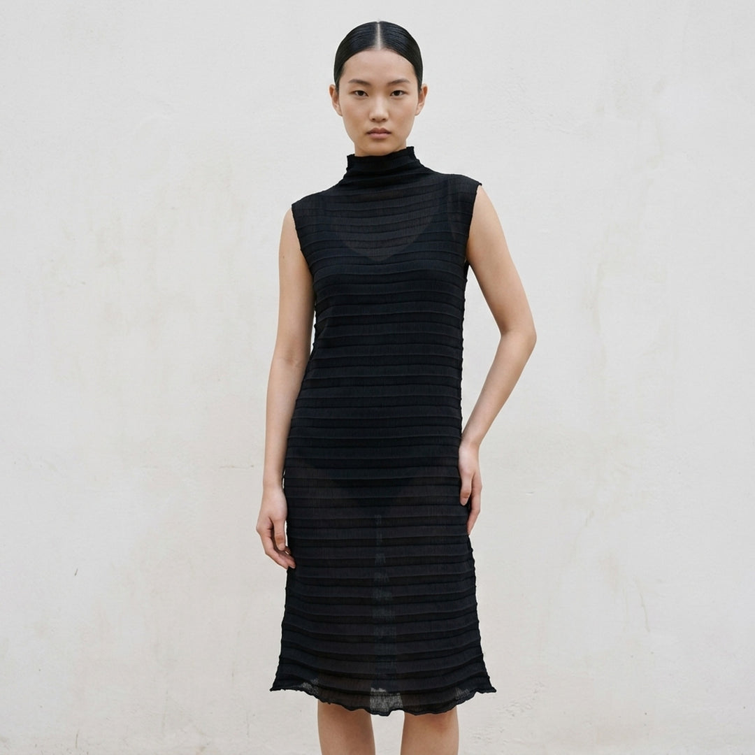 Accordion See-Through Crepe | me Issey Miyake | Club21 - lifestyle