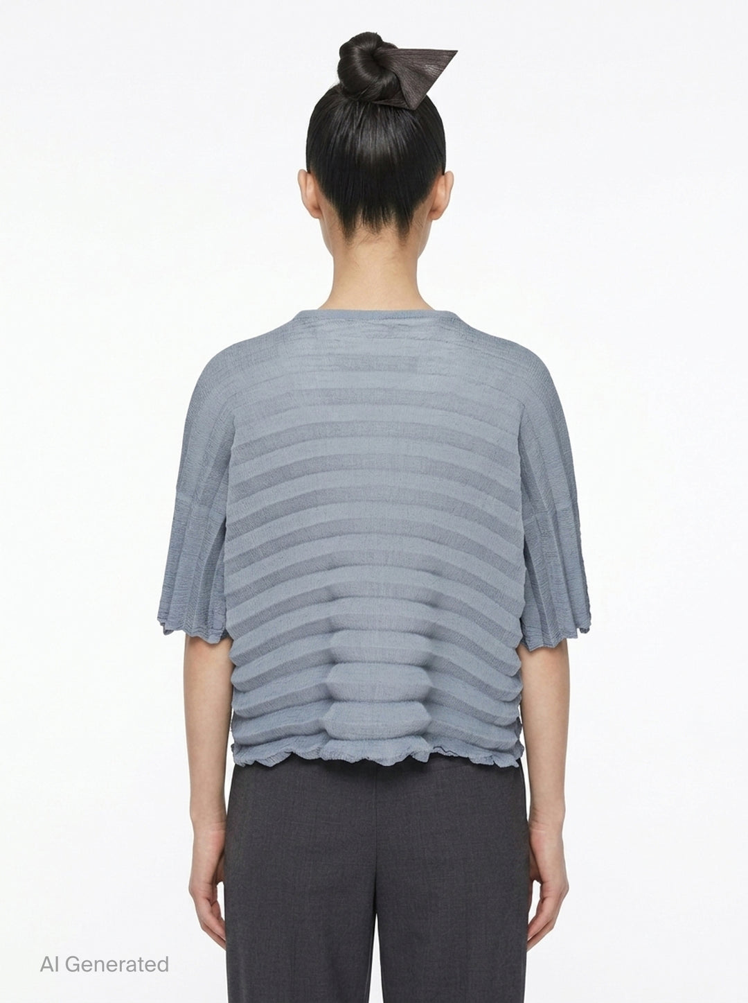 Accordion See-Through Crepe | me Issey Miyake | Club21 - back