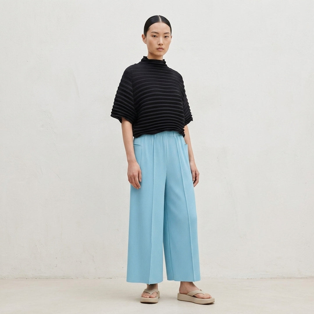 Accordion Stretch Pleats | me Issey Miyake | Club21 - lifestyle