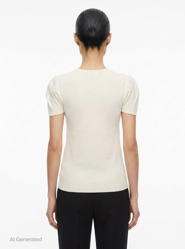 Airy Short Sleeve Round Neck Top | me Issey Miyake | Club21 - back