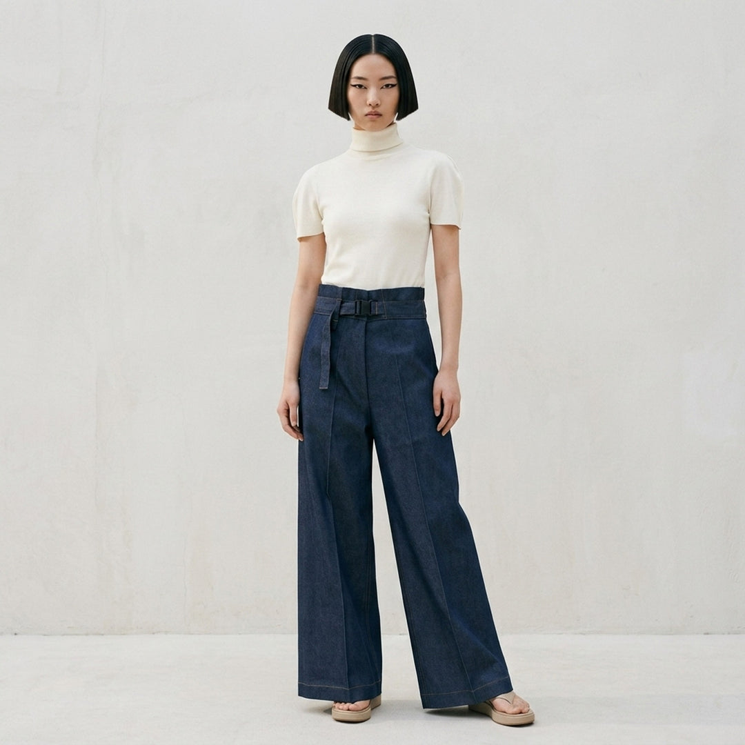 Airy Short Sleeve Turtleneck Top | me Issey Miyake | Club21 - lifestyle