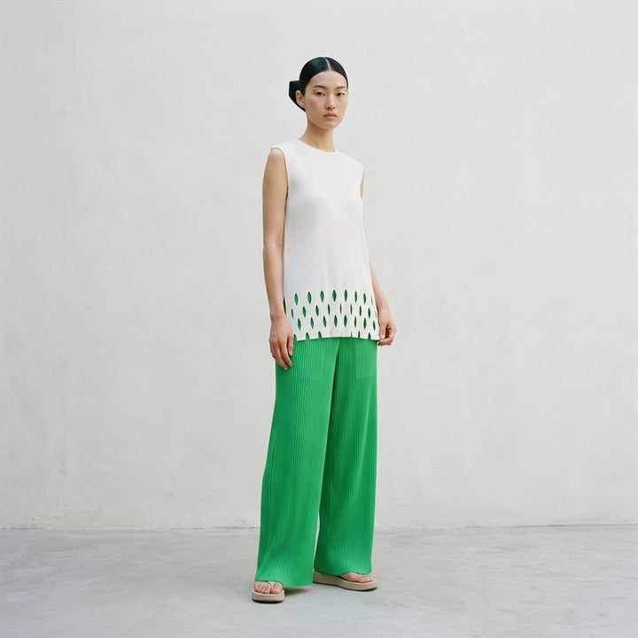 Aperture Pleats Tank Top | me Issey Miyake | Club21 - lifestyle