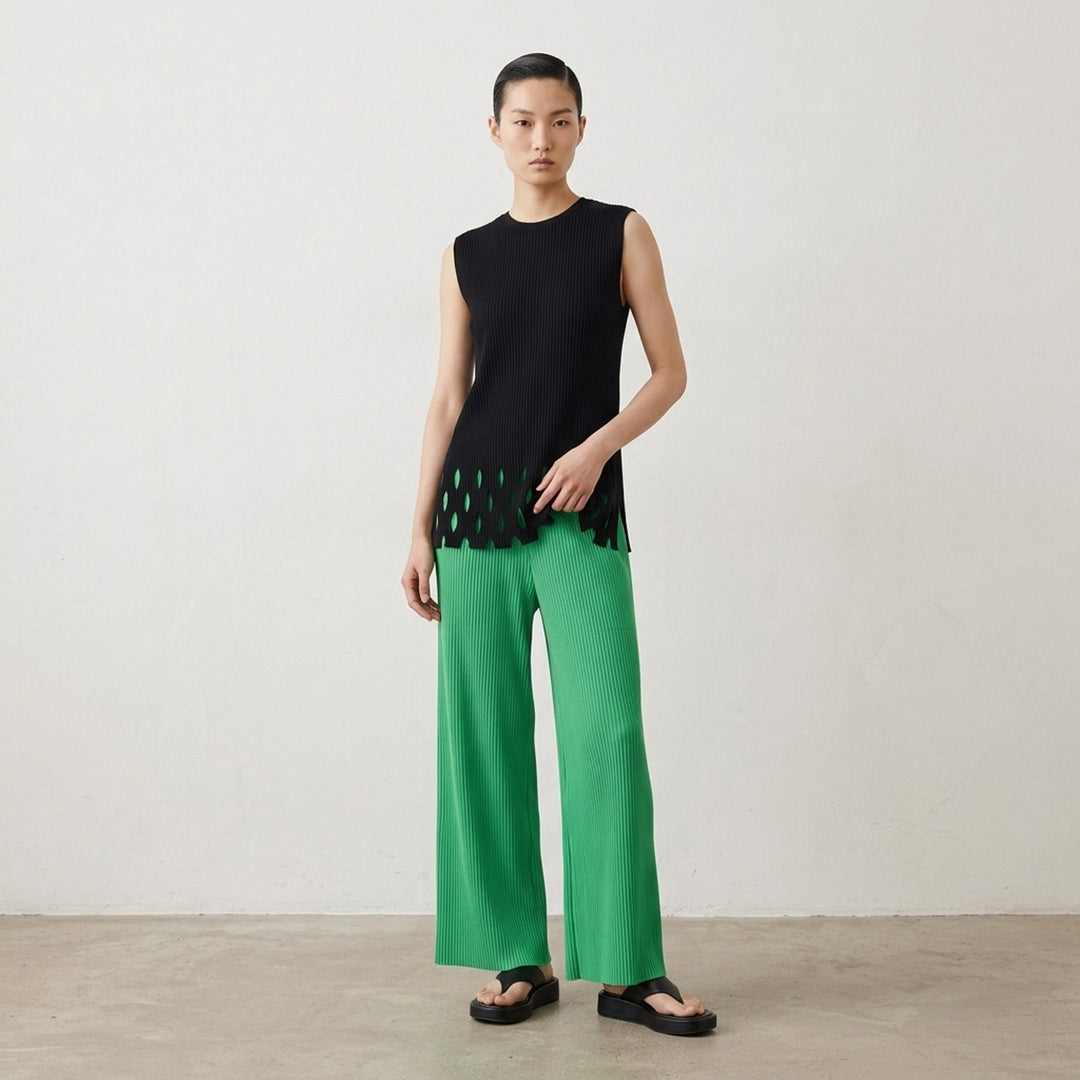 Aperture Pleats Tank Top | me Issey Miyake | Club21 - lifestyle