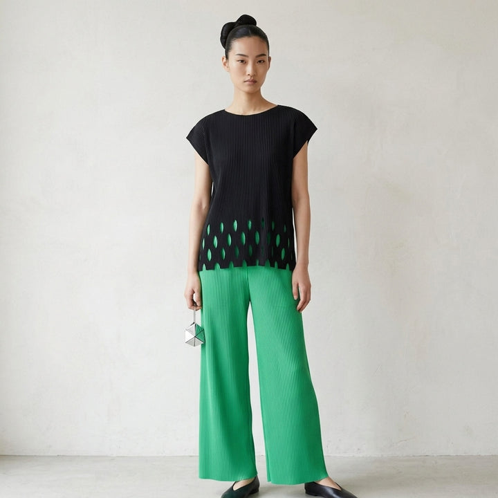 Aperture Pleats Top | me Issey Miyake | Club21 - lifestyle