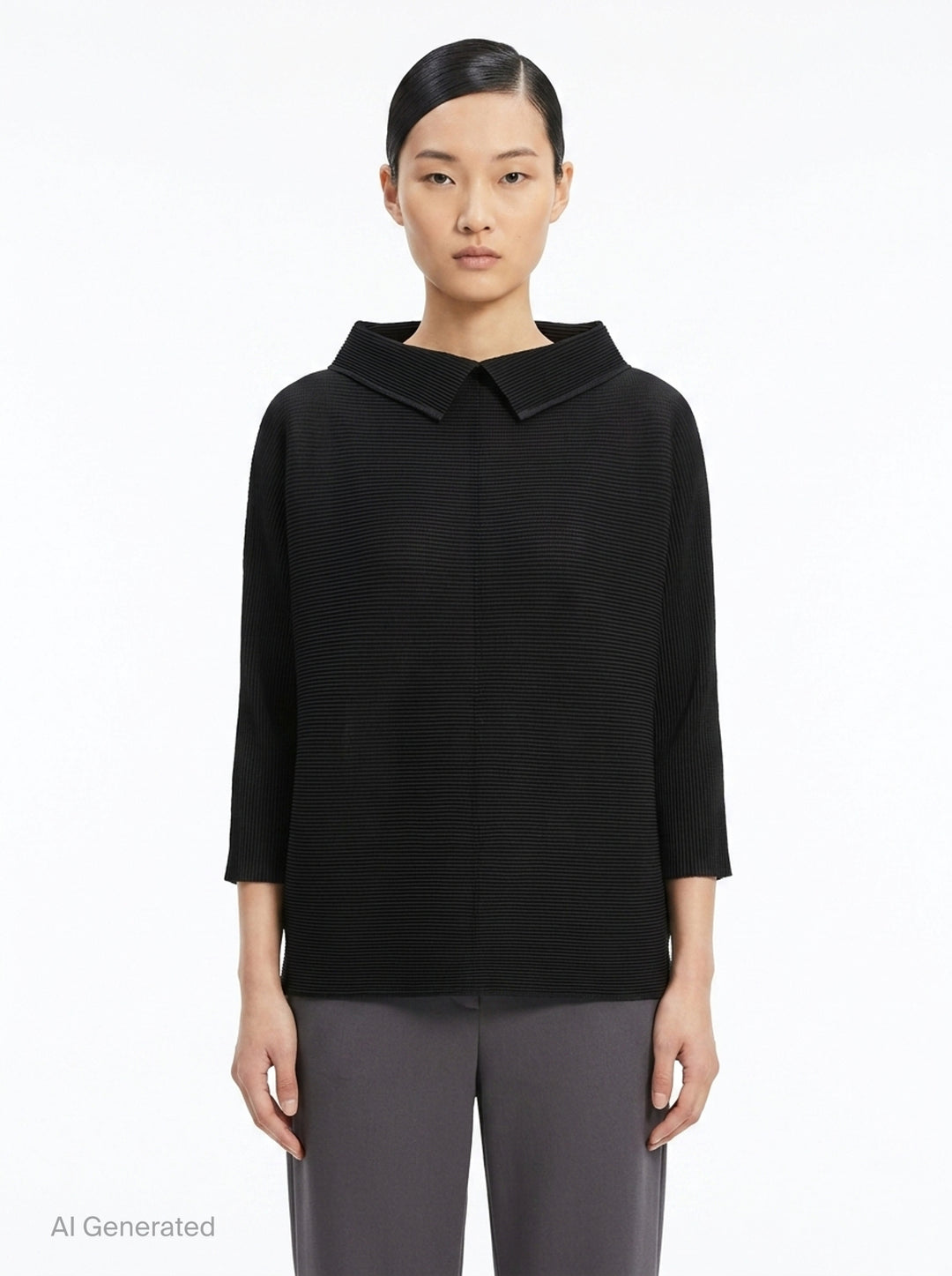 Dolman Stretch Pleats 1 | me Issey Miyake | Club21 - front