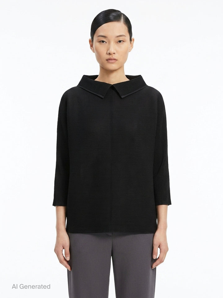 Dolman Stretch Pleats 1 | me Issey Miyake | Club21 - front