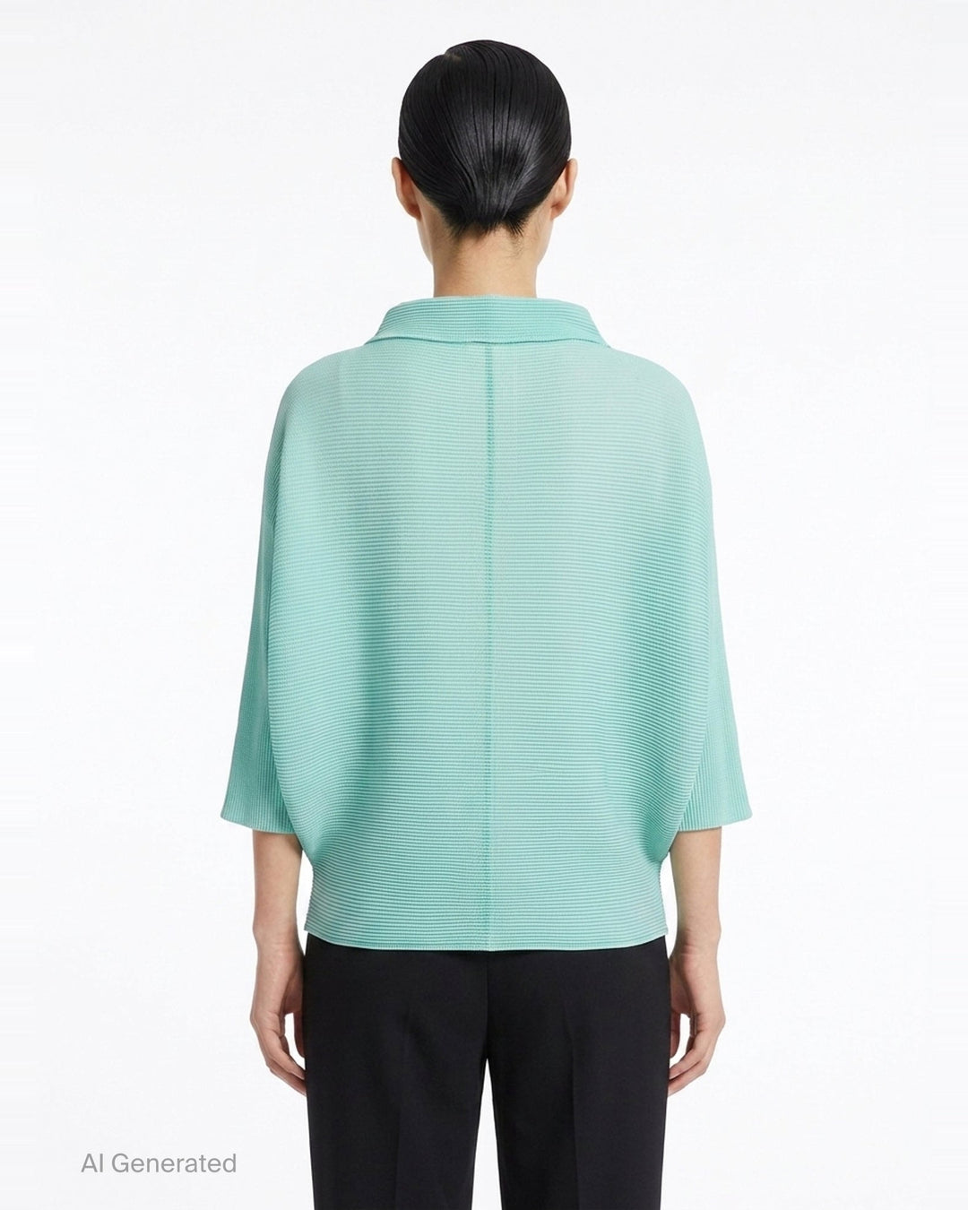 Dolman Stretch Pleats 1 | me Issey Miyake | Club21 - back