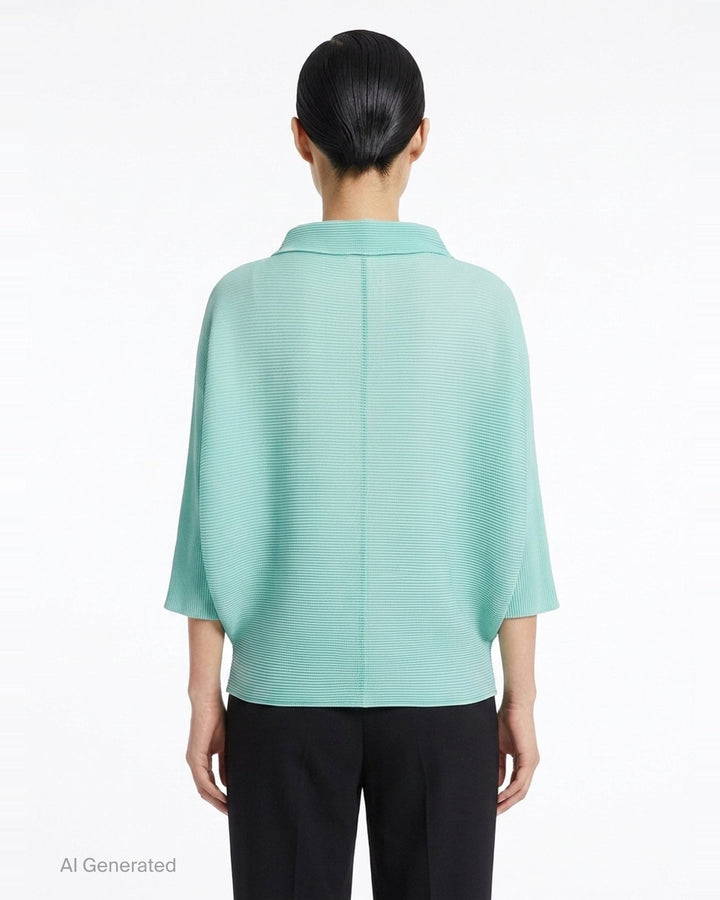 Dolman Stretch Pleats 1 | me Issey Miyake | Club21 - back