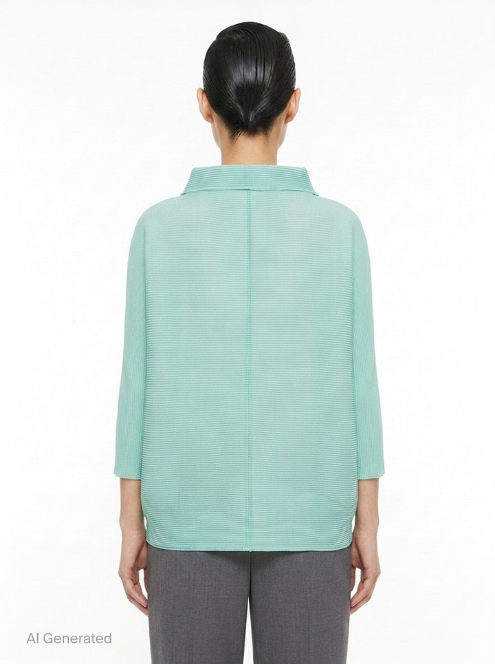 Dolman Stretch Pleats 1 | me Issey Miyake | Club21 - back