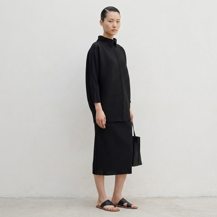 Dolman Stretch Pleats 1 | me Issey Miyake | Club21 - lifestyle