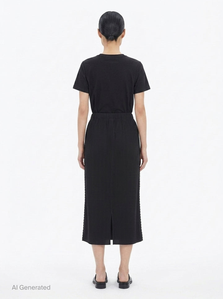 Fine Knit Pleats Black Skirt | me Issey Miyake | Club21 - back