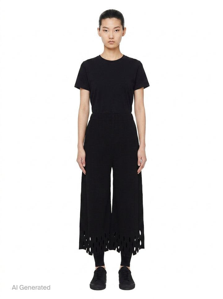 Fine Knit Pleats Bottom Pants | me Issey Miyake | Club21 - front
