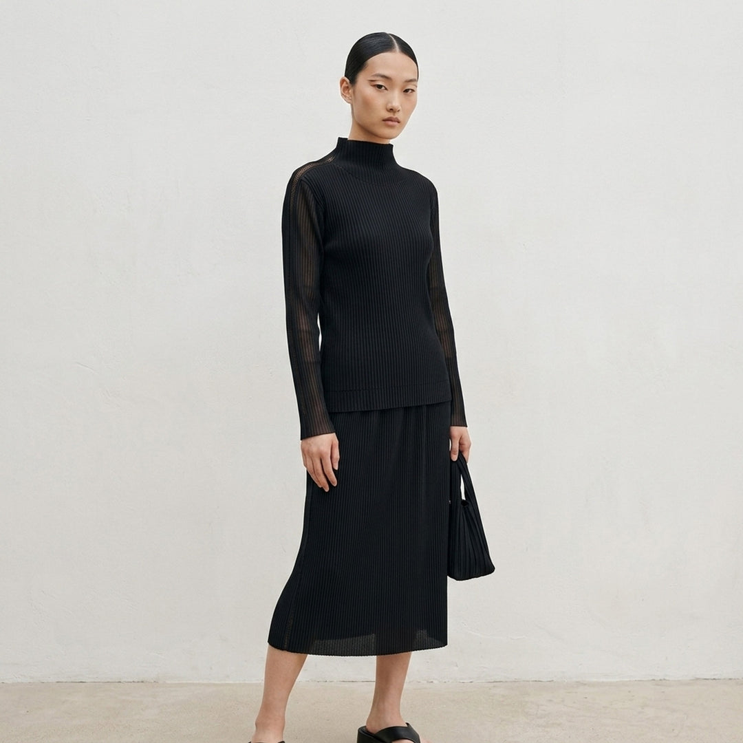 Fine Knit Pleats Shirt | me Issey Miyake | Club21 - lifestyle