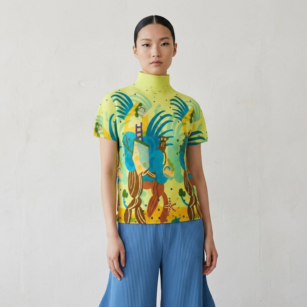 Island Print High Neck Top | me Issey Miyake | Club21 - lifestyle