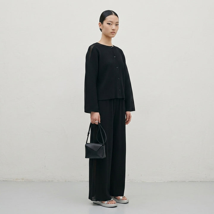 Mesh Pleats | me Issey Miyake | Club21 - lifestyle