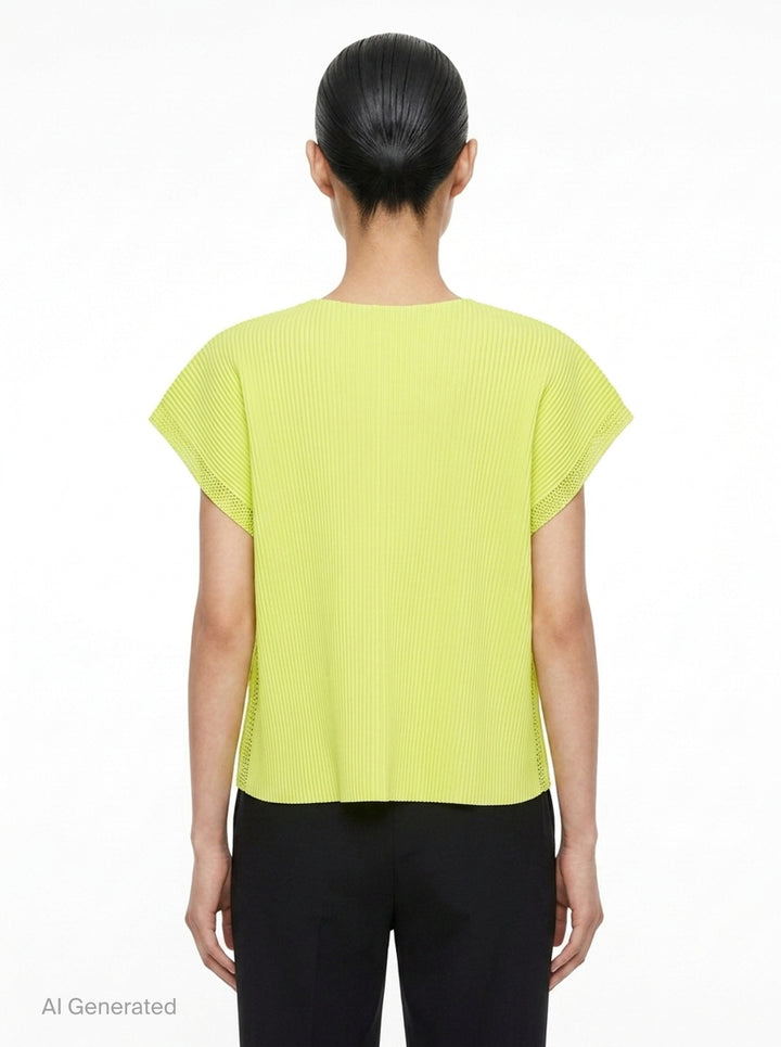 Mesh Pleats | me Issey Miyake | Club21 - back