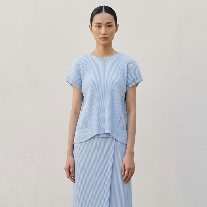 Mesh Pleats | me Issey Miyake | Club21 - lifestyle