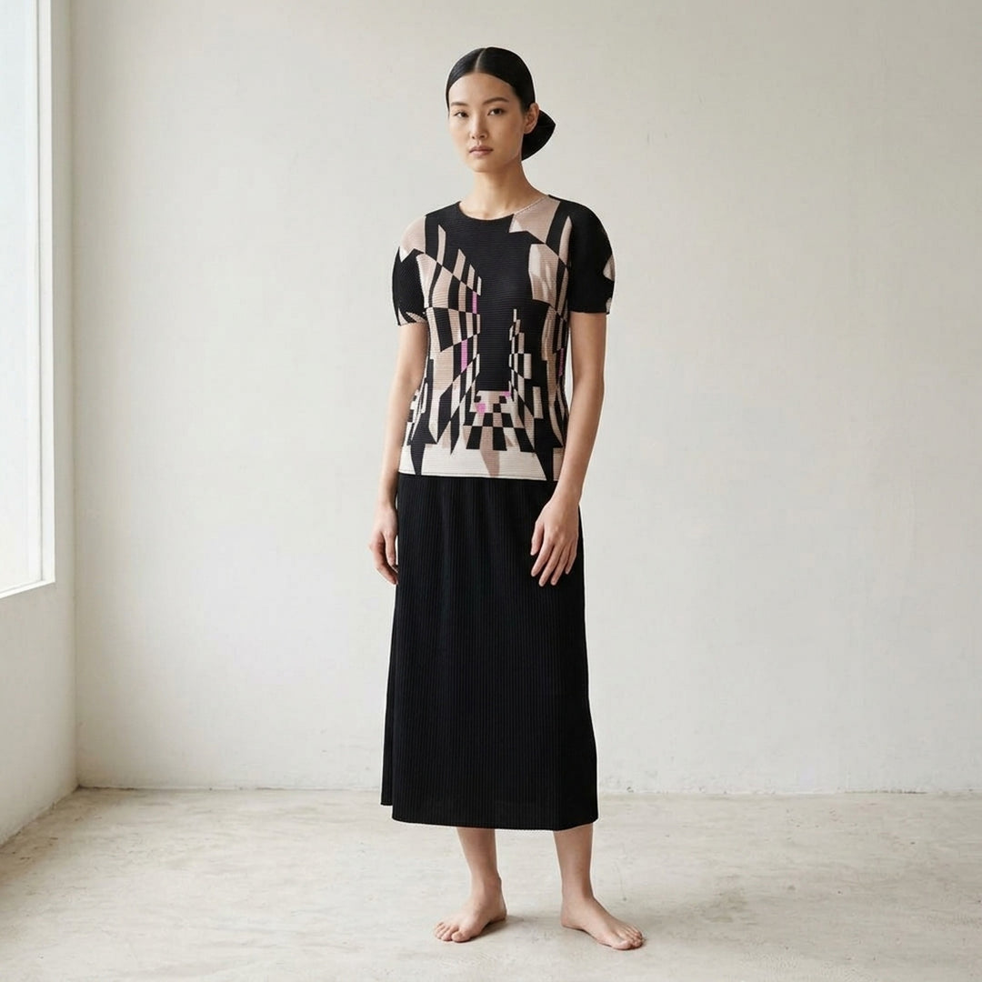 Perspective Short Sleeve Top | me ISSEY MIYAKE | Club21 - lifestyle