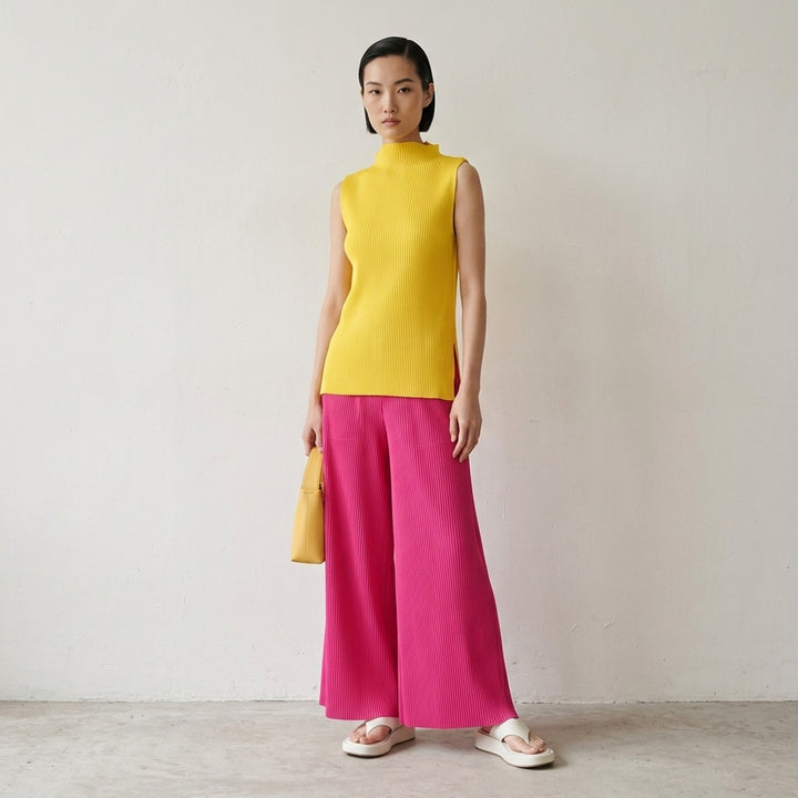 Round Pleats | me Issey Miyake | Club21 - lifestyle
