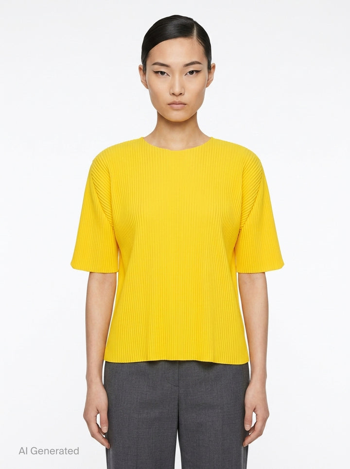 Round Pleats | me Issey Miyake | Club21 - front