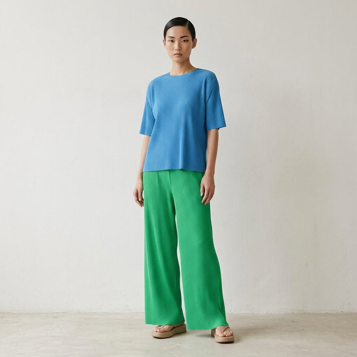 Round Pleats | me Issey Miyake | Club21 - lifestyle