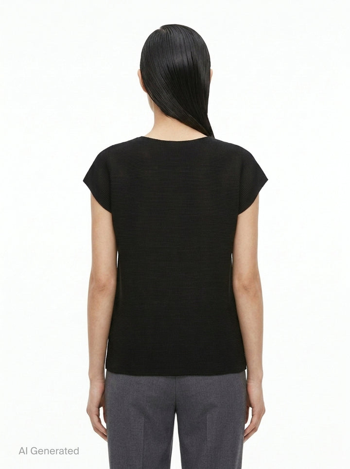 Square Stretch Pleated Top | me ISSEY MIYAKE | Club21 - back