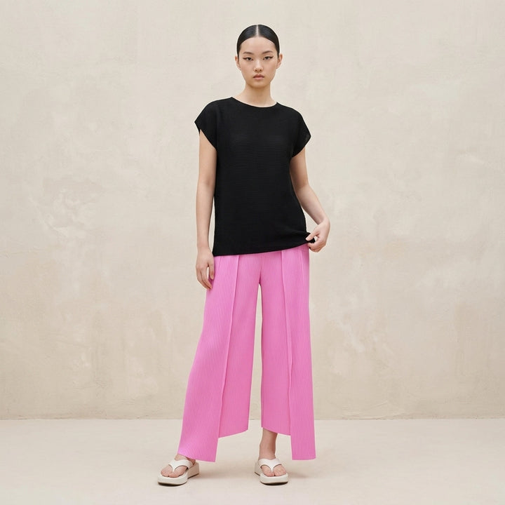 Square Stretch Pleated Top | me ISSEY MIYAKE | Club21 - lifestyle