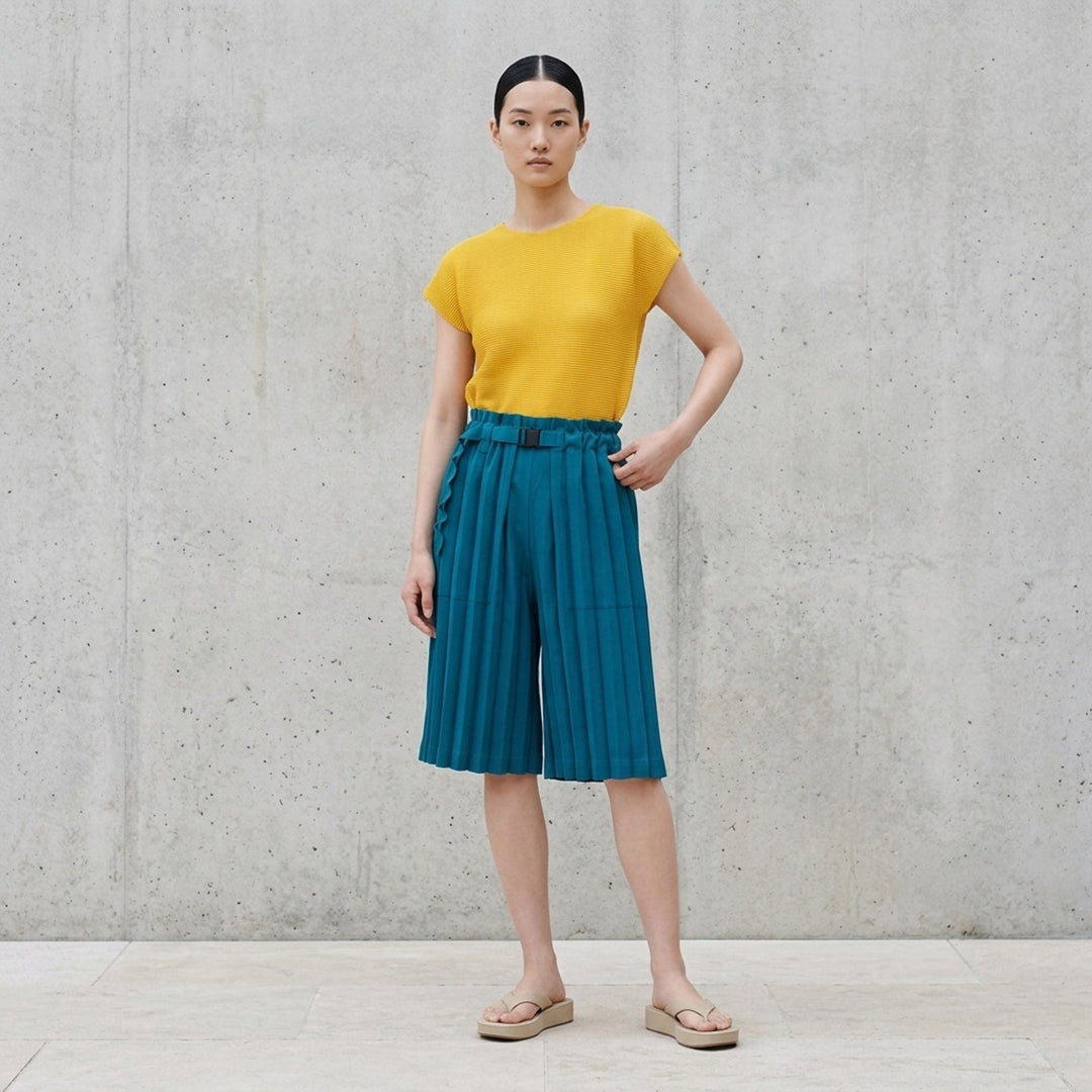 Stretch Pleats 6 | me Issey Miyake | Club21 - lifestyle
