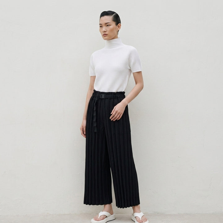 Stretch Pleats High Neck Top | me Issey Miyake | Club21 - lifestyle