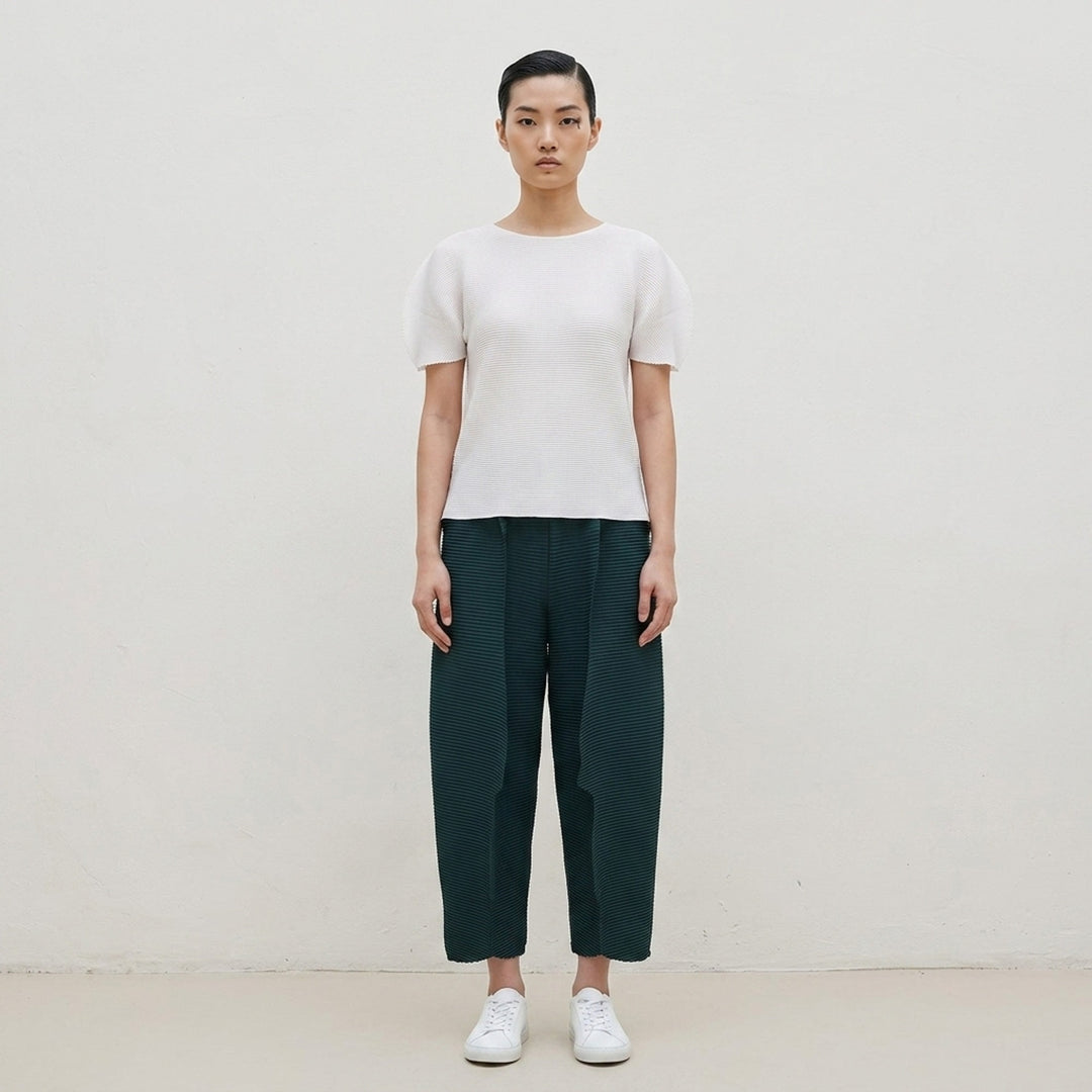 Stretch Pleats Round Neck Top | me Issey Miyake | Club21 - lifestyle