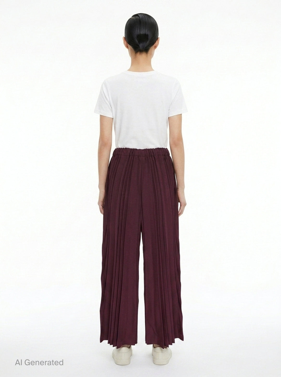 Tower Pleats Bottom | me Issey Miyake | Club21 - back
