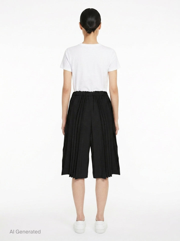Tower Pleats Bottom | me Issey Miyake | Club21 - back