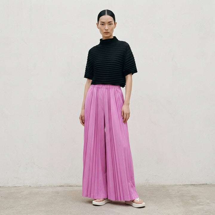 Tower Pleats Bottom | me Issey Miyake | Club21 - lifestyle