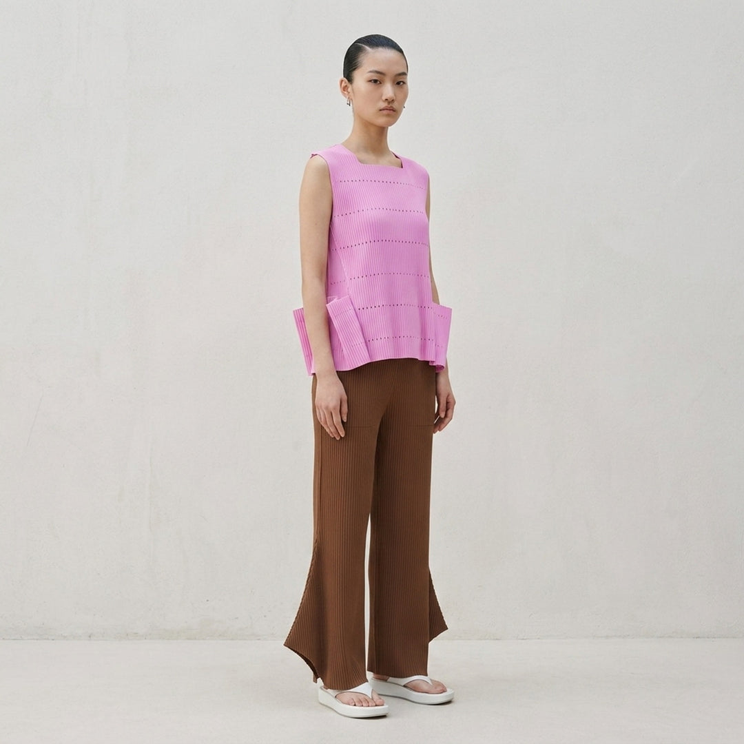 Tower Pleats | me Issey Miyake | Club21 - lifestyle