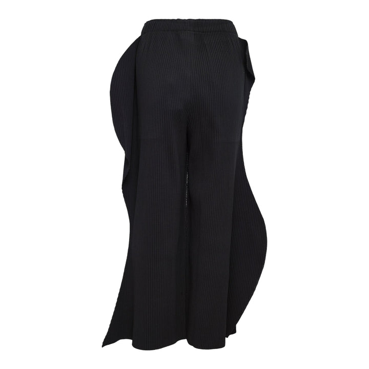 Club21 - me ISSEY MIYAKE - Fine Knit Pleats Bottom 1 Curve Pants - PLEATED PANTS - Black