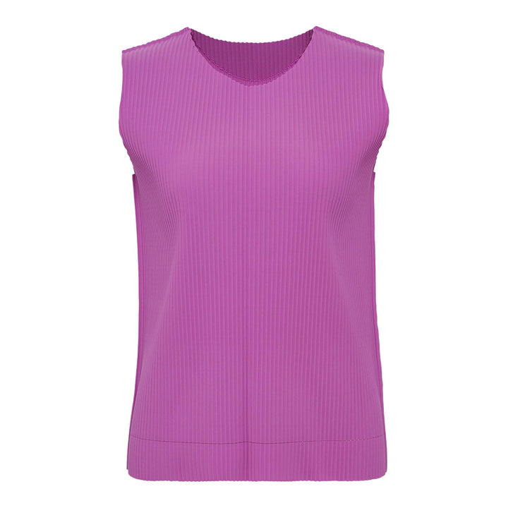 Club21 - me ISSEY MIYAKE - Fine Knit Pleats Color 1 Tank - PLEATED TANK TOPS - Fuchsia Pink