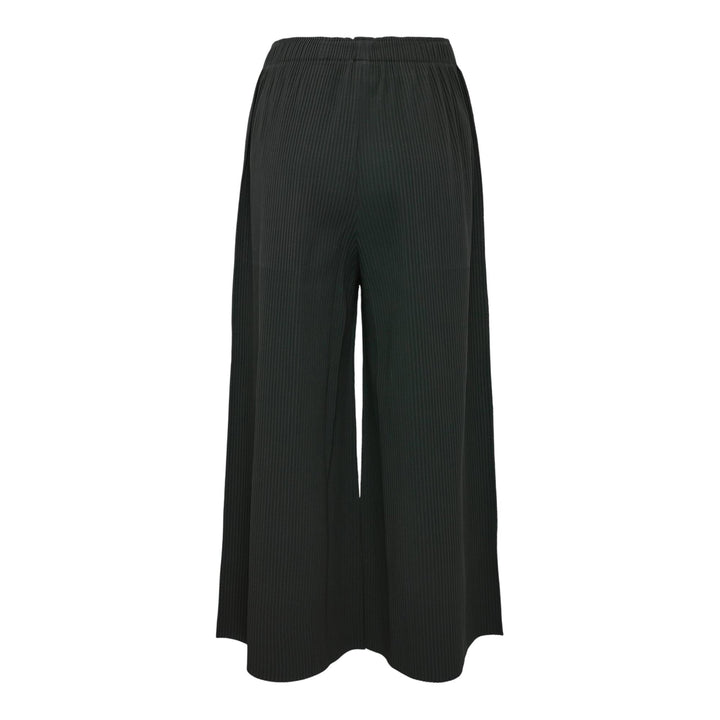 Club21 - me ISSEY MIYAKE - Fine Knit Pleats Color 2 Pants - PLEATED PANTS - Dark Green