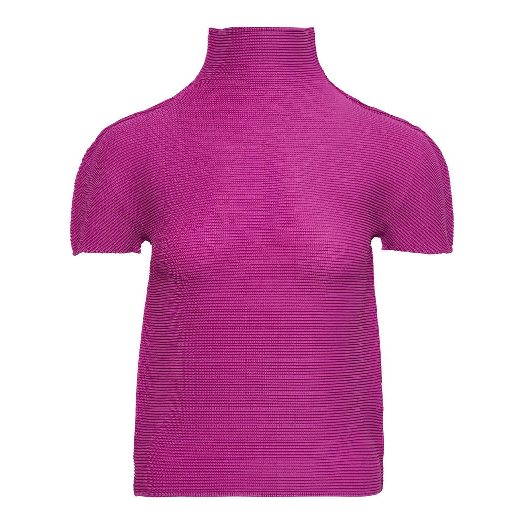 Club21 - me ISSEY MIYAKE - Stretch Pleats 2 Top - PLEATED TOPS - Fuchsia Pink