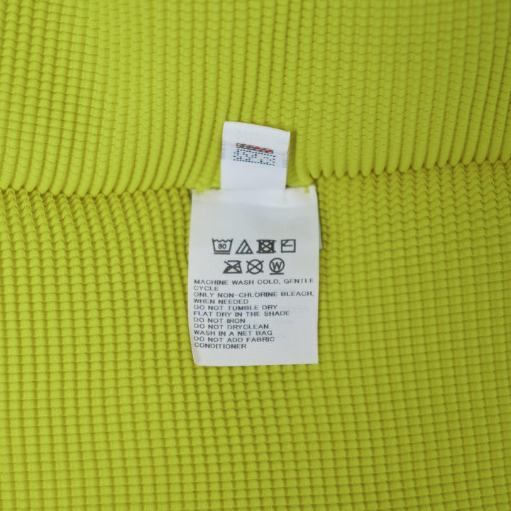 Club21 - me ISSEY MIYAKE - Stretch Pleats 3 Cap Sleeve Round Neck Top - PLEATED TOPS - Lemon Yellow