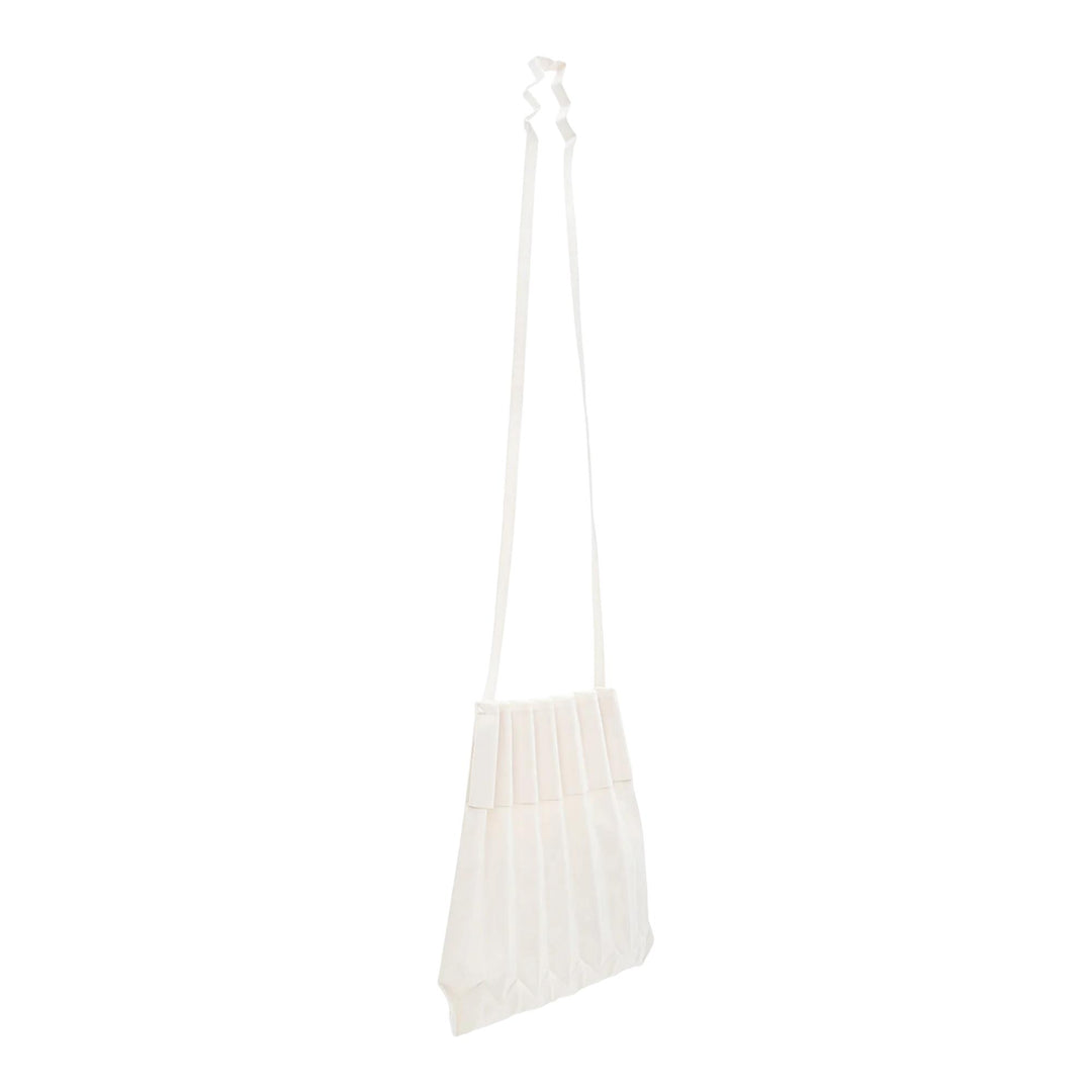 Club21 - me ISSEY MIYAKE - Trunk Pleats Bag 12 Tote - HANDBAGS - Off-White
